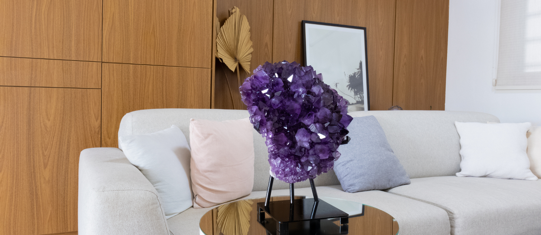 Pedras Brutas na Decoração: Como Criar Ambientes Elegantes e Equilibrados