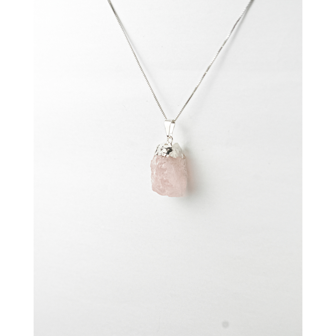 Pingente Quartzo Rosa bruto Banhado Prata