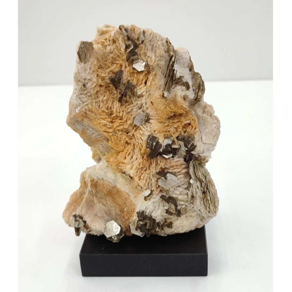 Albita Bruta Com Inclusão De Lepidolita 1.025 Kg