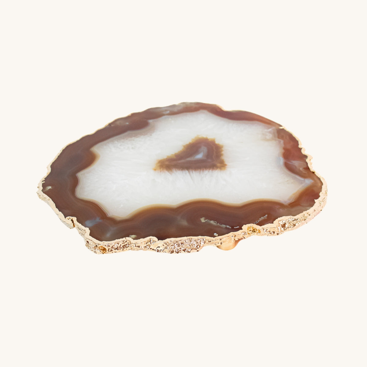 Bandeja Ágata Caramelo com Cristalização Natural Banho Ouro com Pé