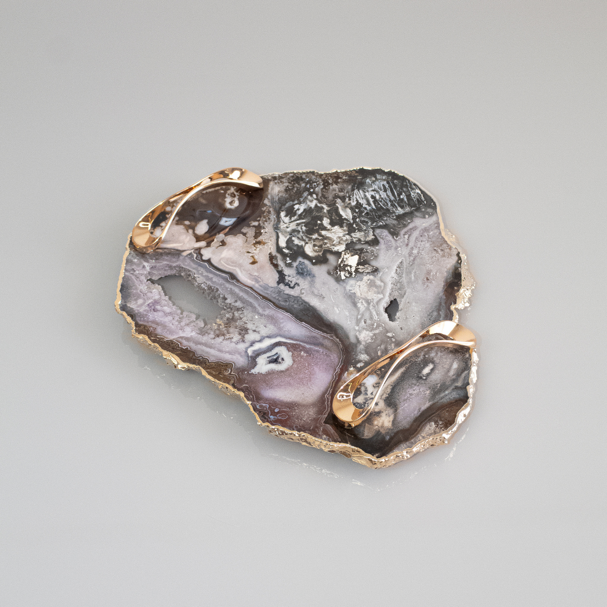 Bandeja Ágata Natural Banho Ouro com Pé e Alça