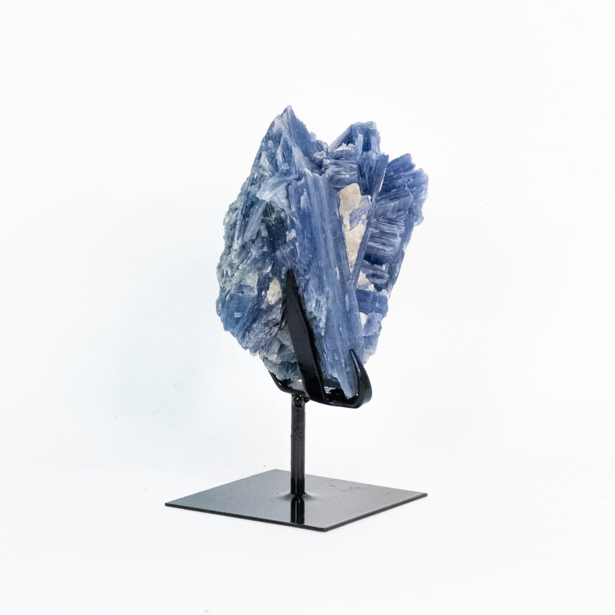 Cianita Azul Extra na Base Metal 1,070 kg