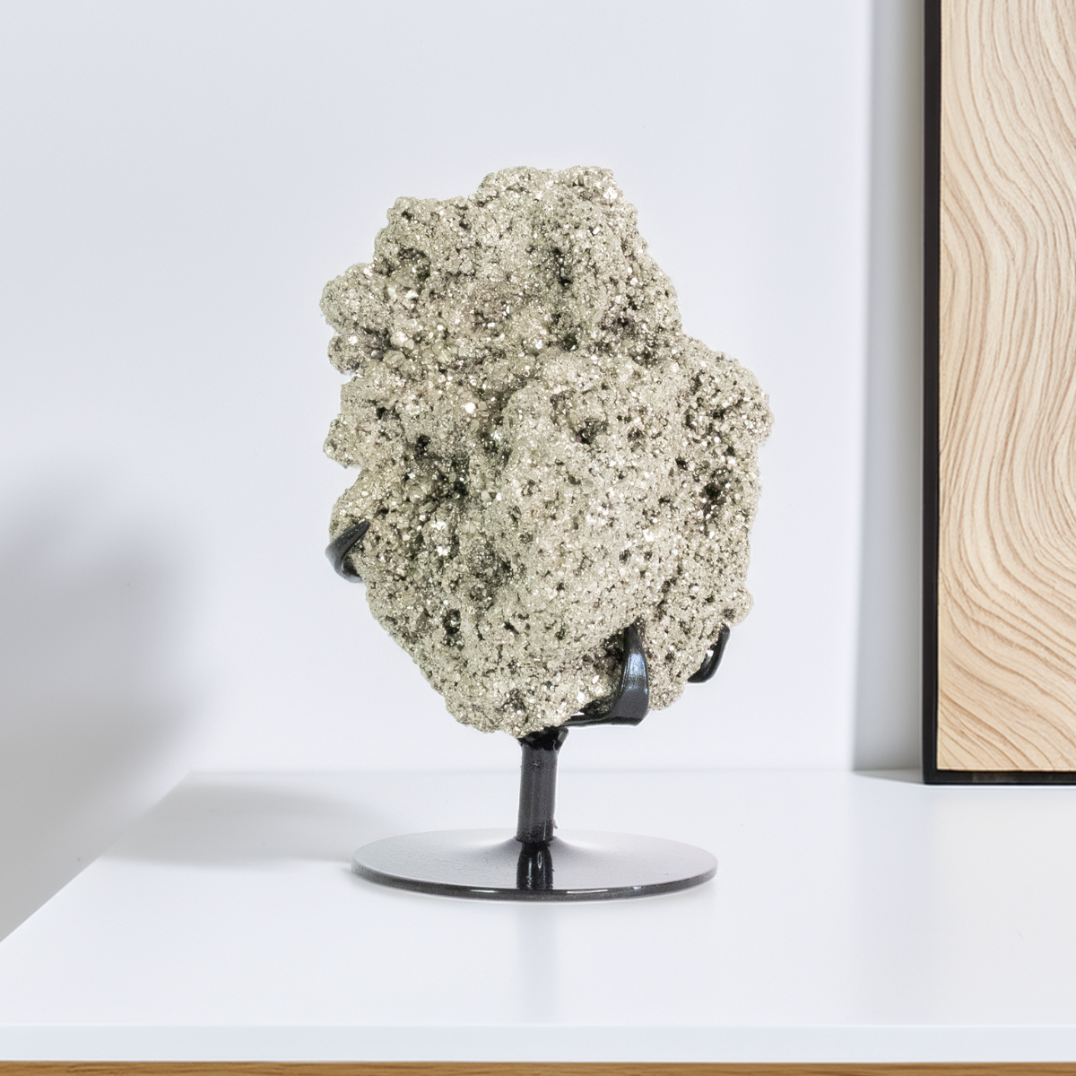 Pedra Pirita Na Base De Metal Preto 2,820 Kg