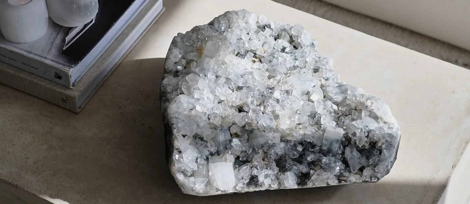 Aprenda a como cuidar de cristais da maneira correta