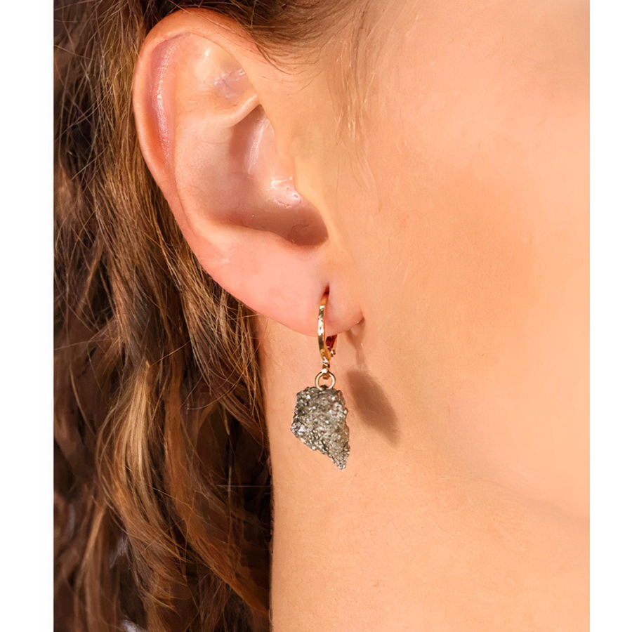 Brinco Piercing Argola Pirita Banho Ouro
