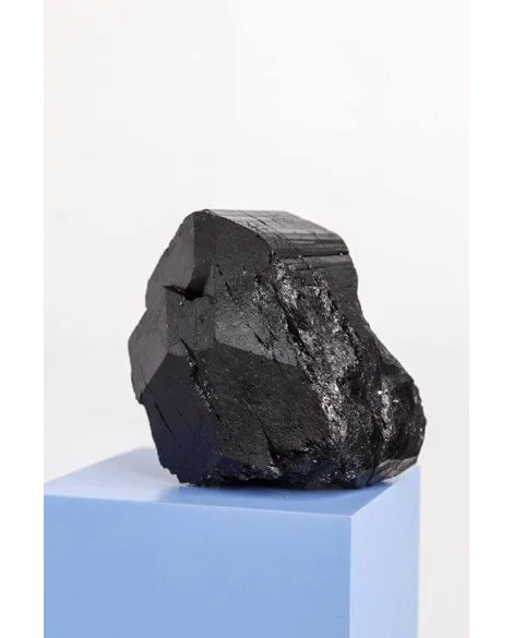 Pedra Turmalina Negra Bruta 600 a 800 Gramas