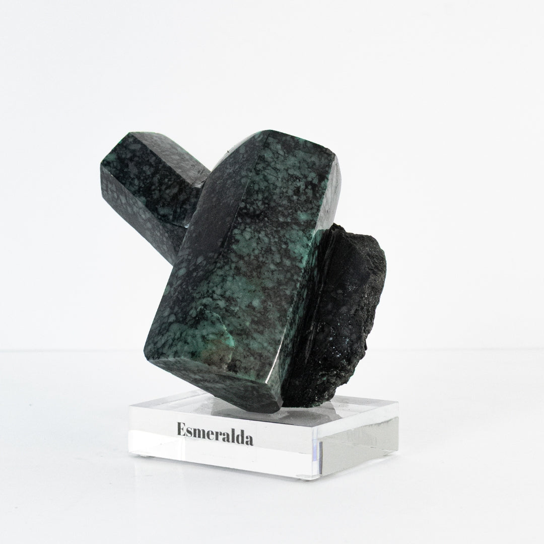 Pedra Esmeralda Extra na Base Acrílica 1,159 Kg (coleção)