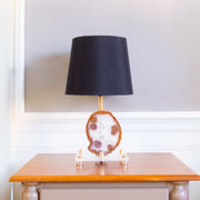 Abajur Chapa de Ágata Natural Banho Ouro na Base Acrílica