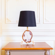 Abajur Chapa de Ágata Natural Banho Ouro na Base Acrílica