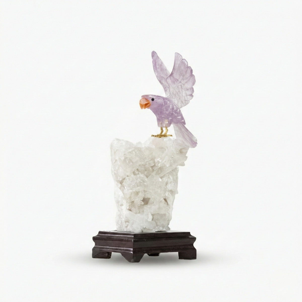 Arara Esculpida em Ametista na Drusa Quartzo Cristal Base Madeira