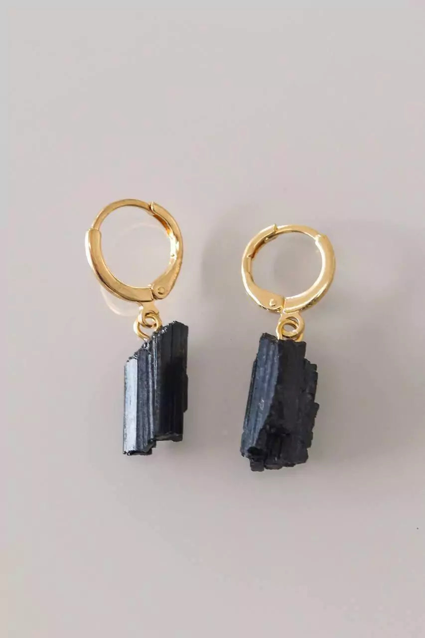 Brinco argola Turmalina Negra banho ouro