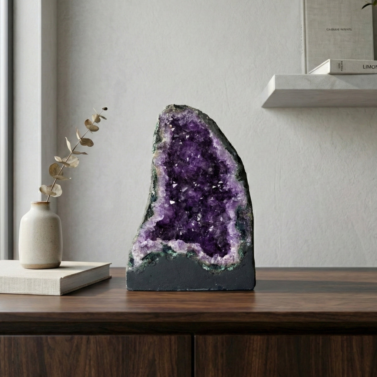 Capela de Ametista 5,684 kg