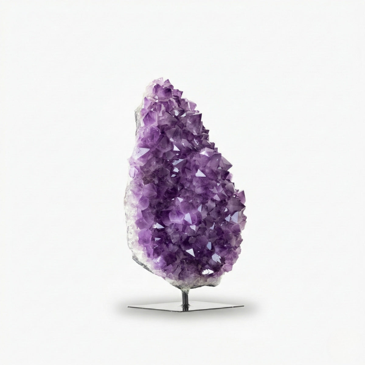 Drusa de Ametista na Base Metal Preto  5,533 kg