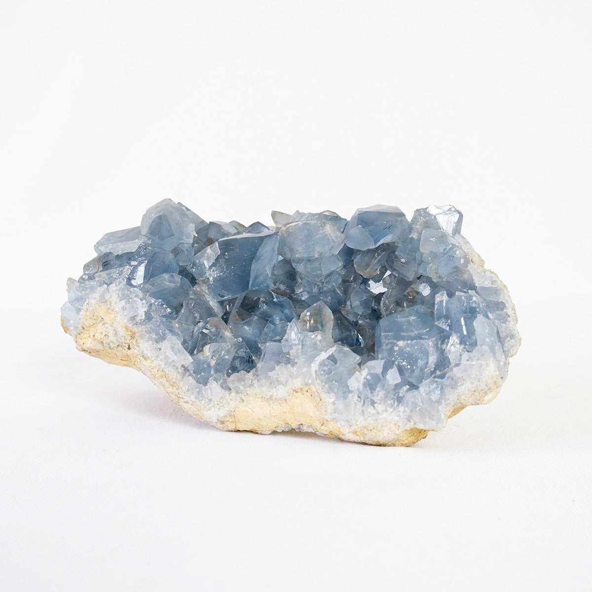 Drusa de Celestita Extra Cristalizada Bruta 1,980 kg