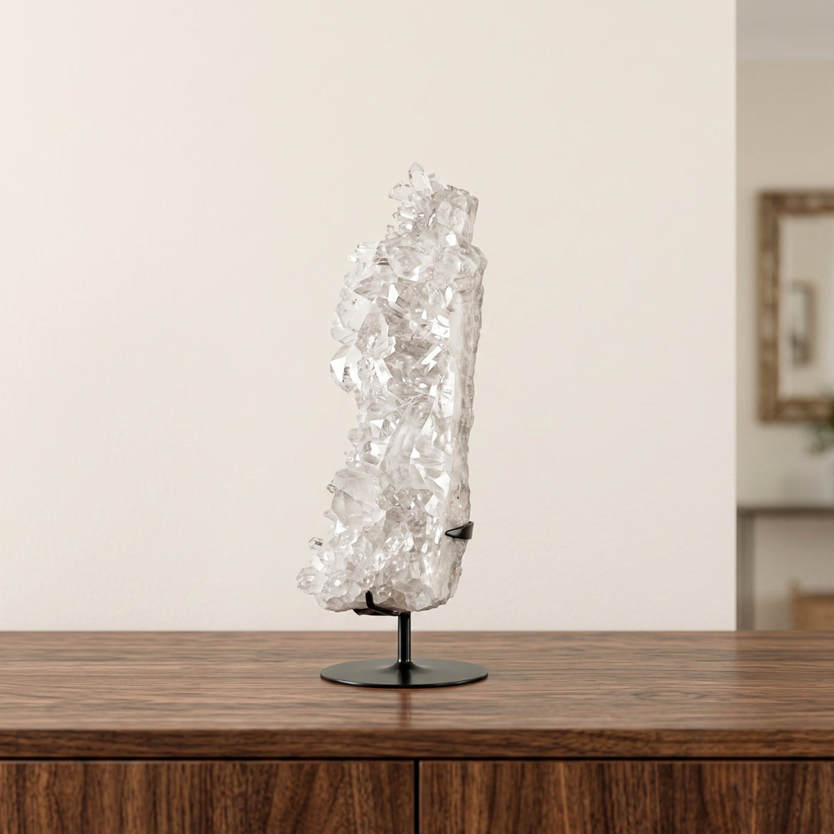 Drusa de Cristal Quartzo Lemuriano Cristalizado Extra na Base Metal Preto 4,246 kg