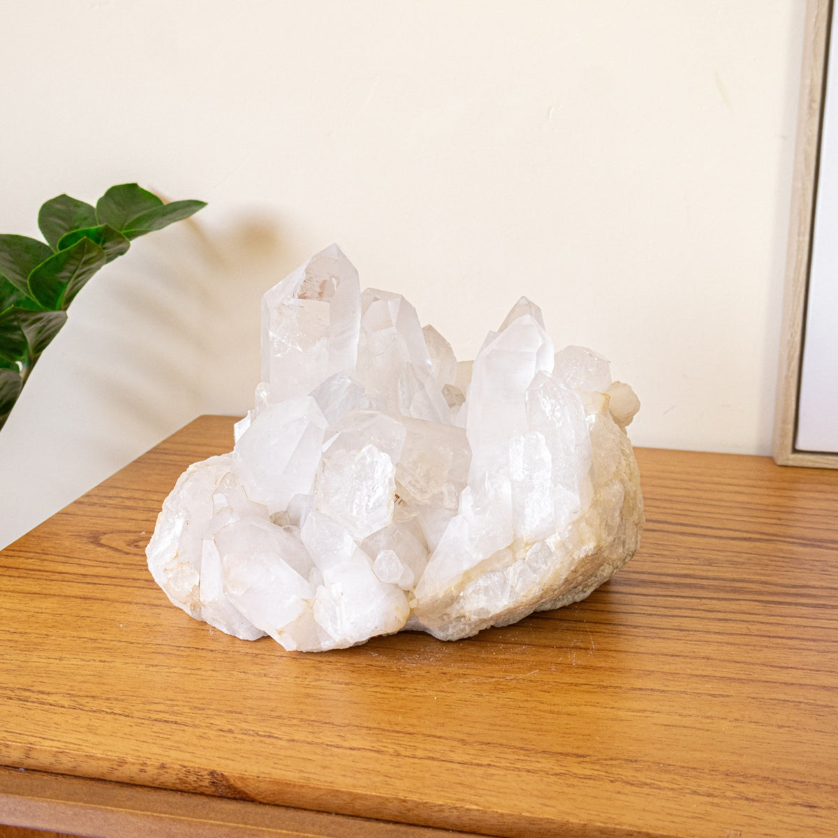 Drusa de Cristal de Quartzo com Inscrições Lemuriana e Auto-Curado 6,817 kg