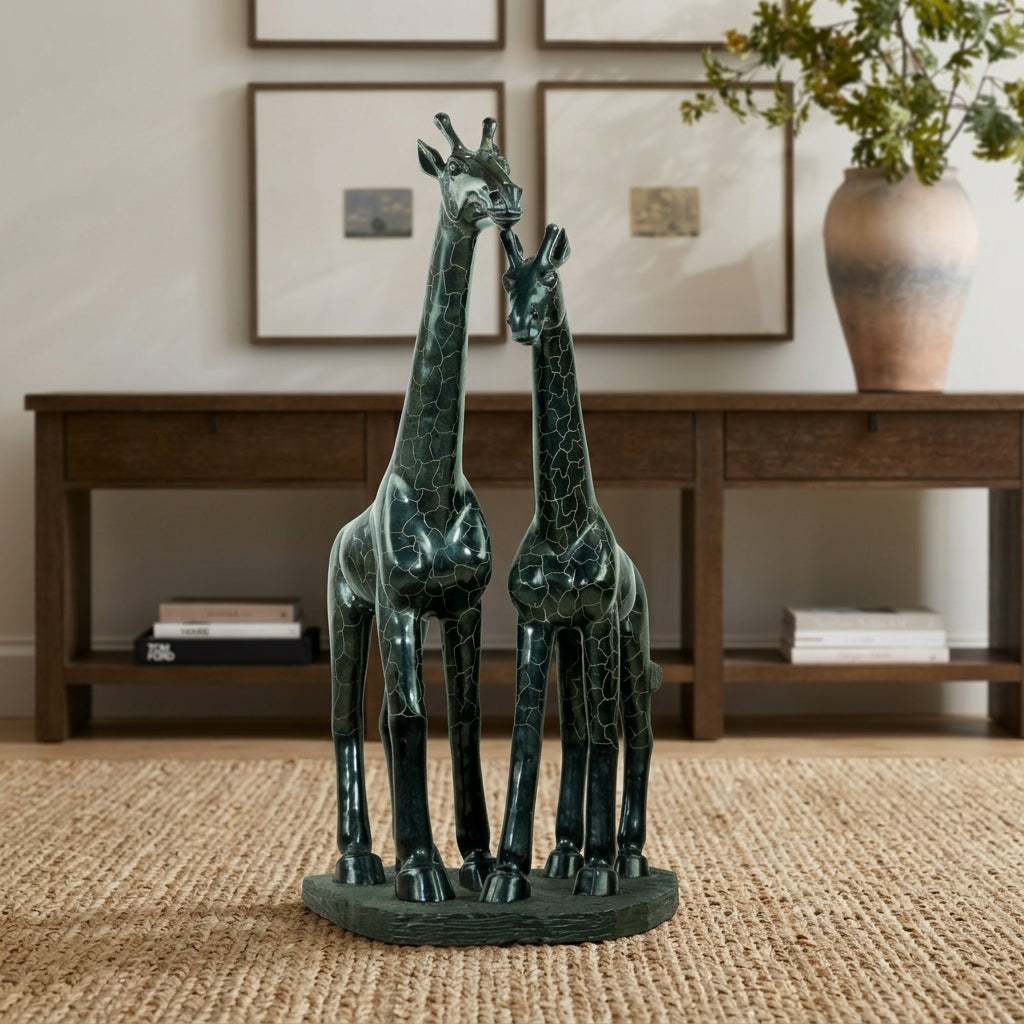 Escultura Grande de Girafas em Xisto de Esmeralda