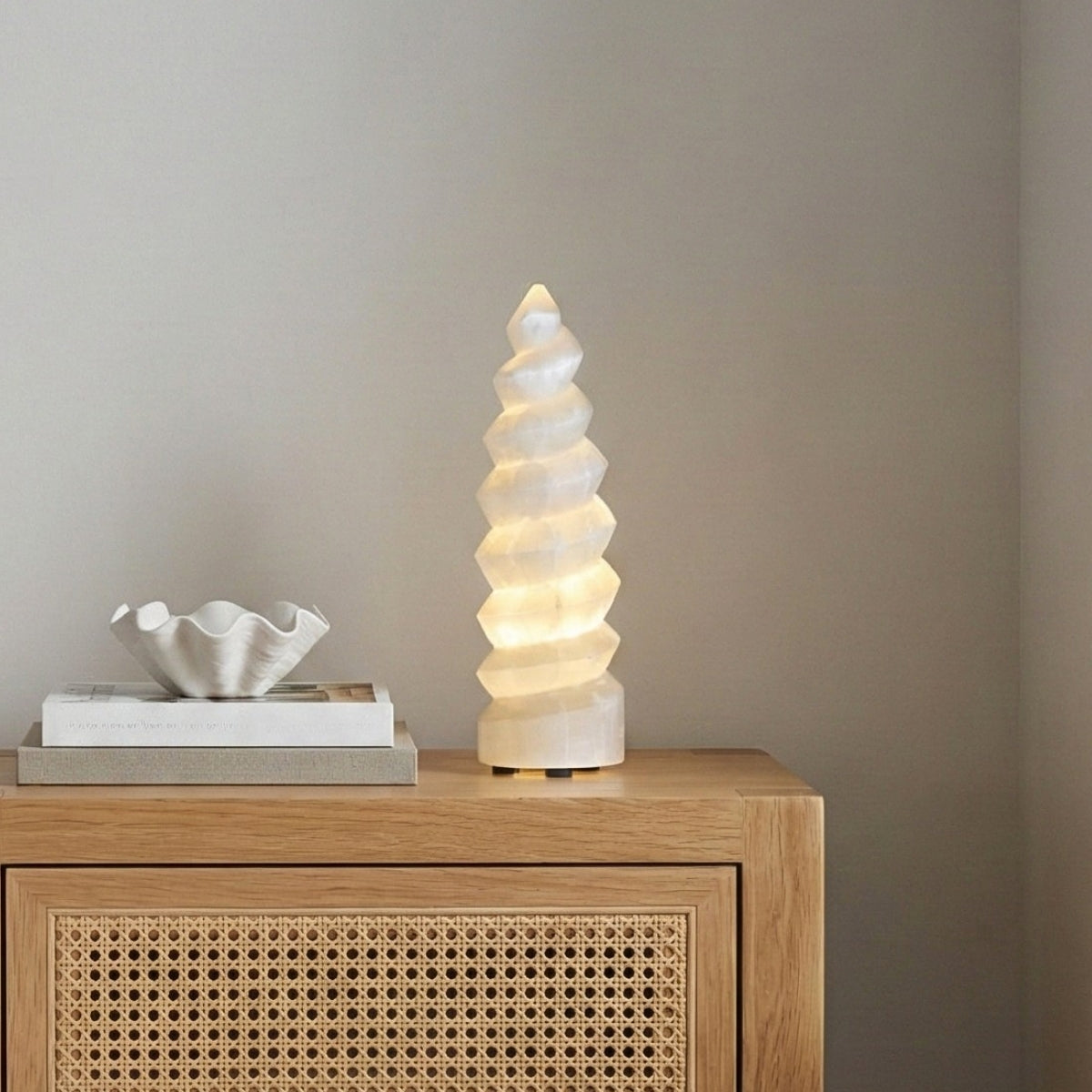 Luminária Espiral Selenita Branca Grande