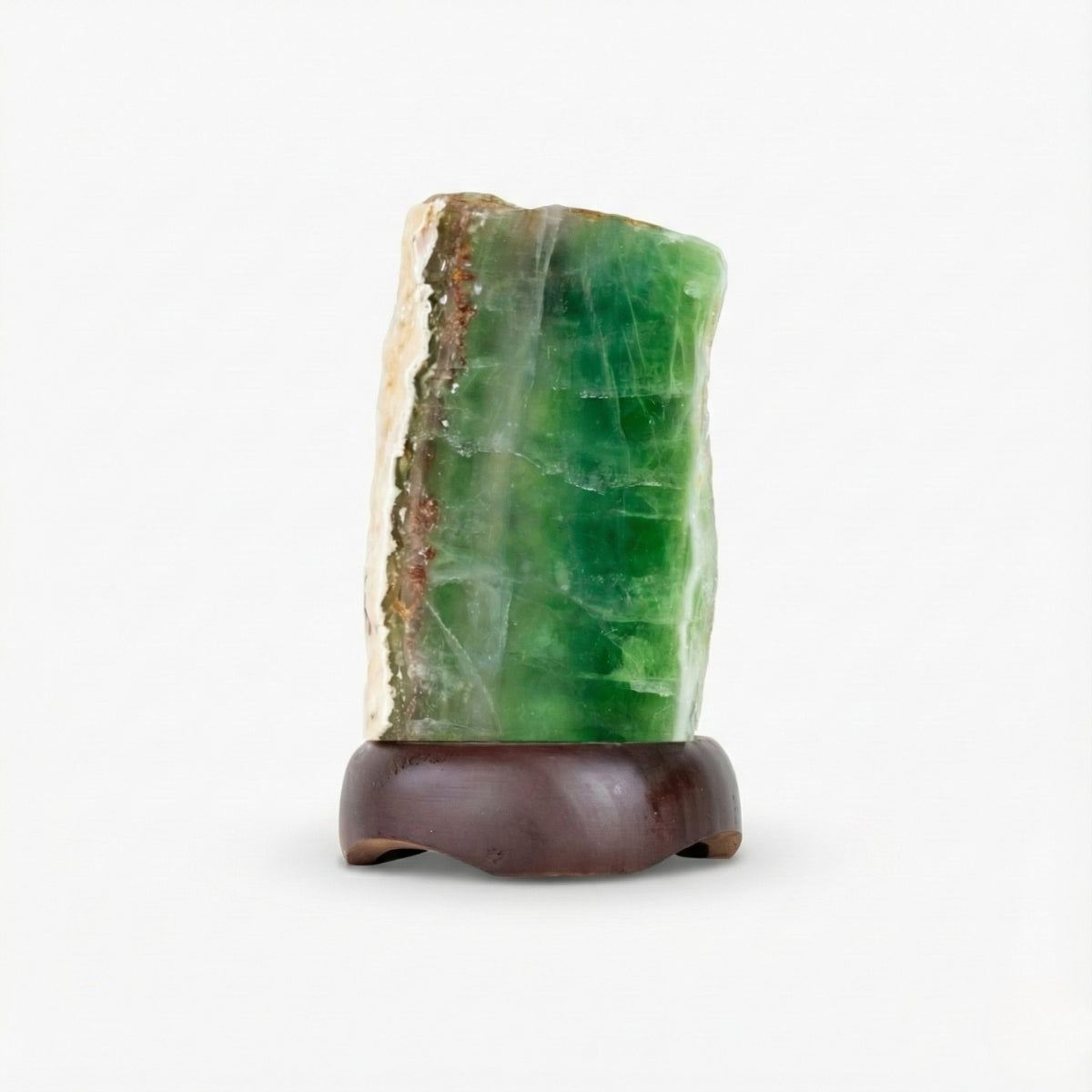 Luminária de Fluorita Verde na Base de Madeira Escura