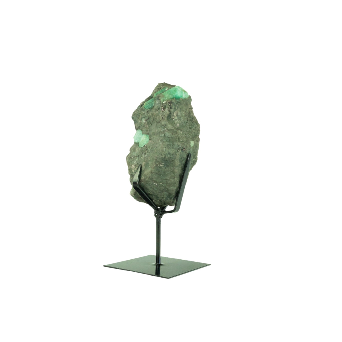 Pedra Esmeralda na Base Metal Preto 1,638 kg