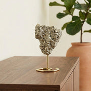 Pedra Pirita Bruta na Base Metal Banho Ouro 529 gramas