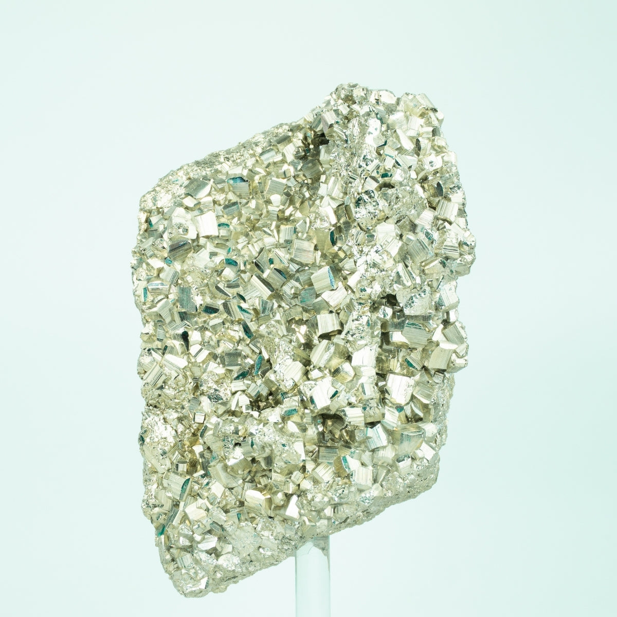 Pedra Pirita Cúbica de Navajun Espanha Base Acrílica 2,614 Kg (coleção)