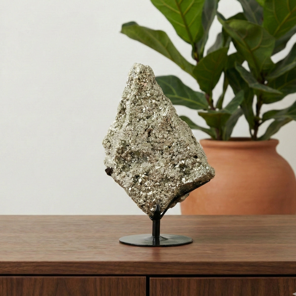 Pedra Pirita Cristalizada na Base Metal 3,145 kg