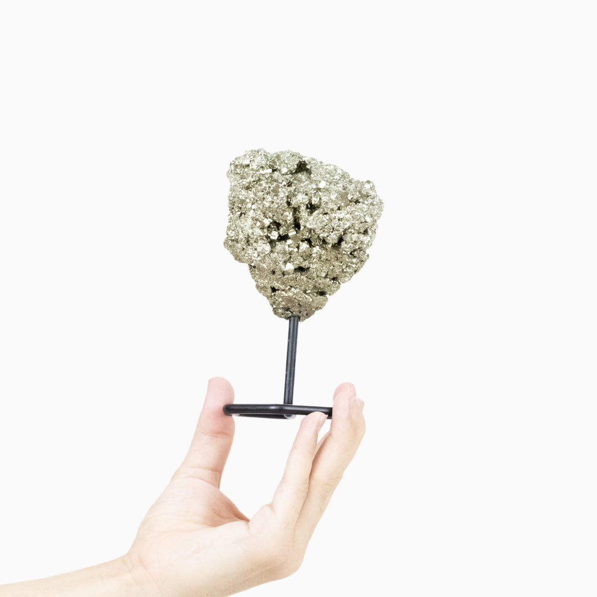 Pedra Pirita Cristalizada na Base Metal Preto 480 a 670 gramas