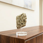 Pedra Pirita Cúbica de Navajun Espanha Base Acrílica 2,614 Kg (coleção)