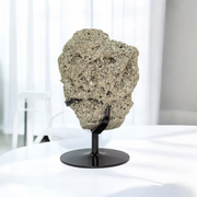 Pedra Pirita Na Base De Metal Preto 2,4 Kg