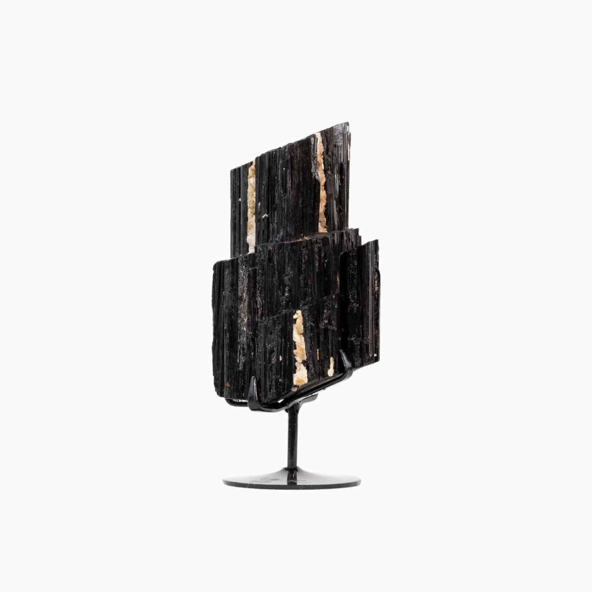 Pedra Turmalina Negra Bruta na Base Metal Preto 1,964 kg