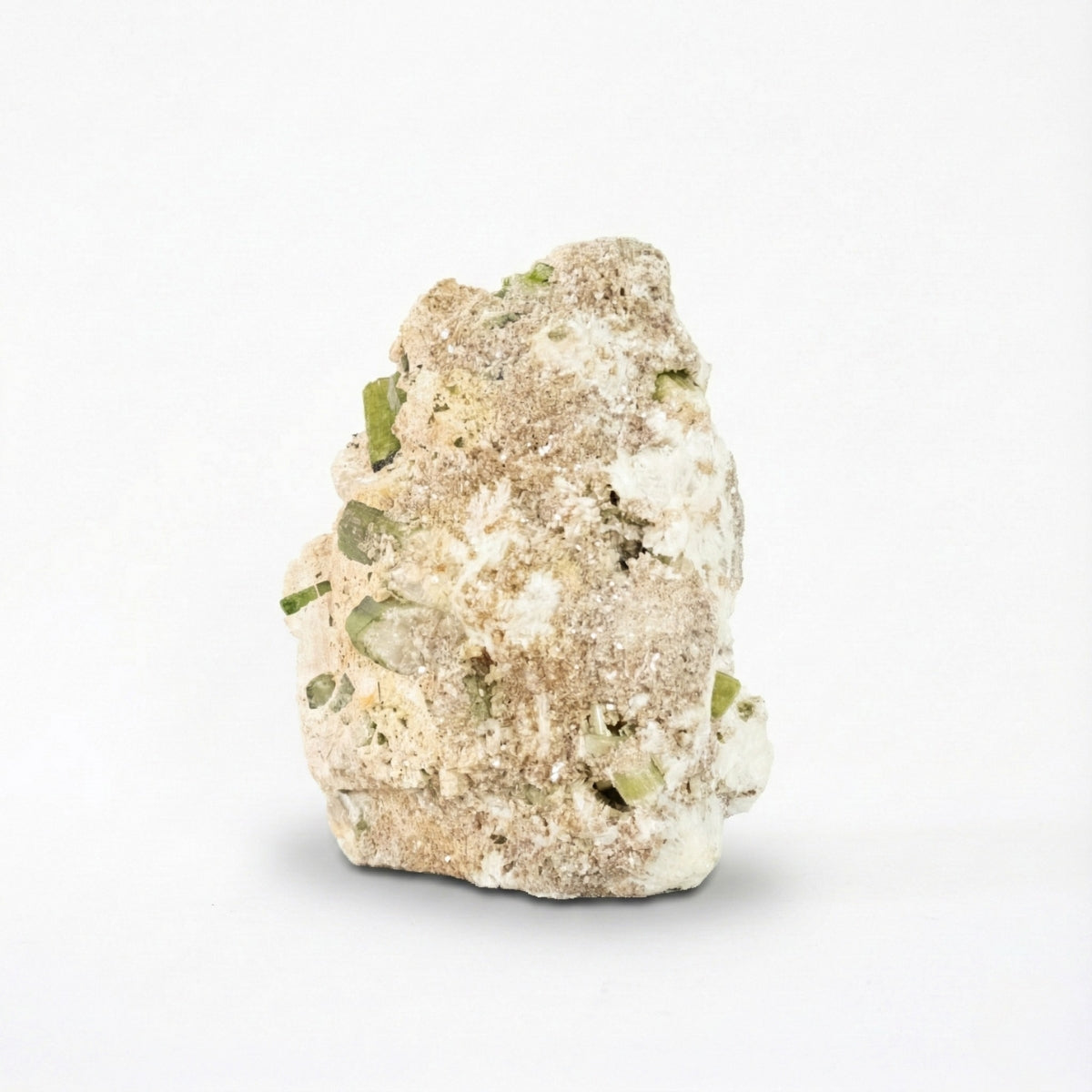 Turmalina Elbaíta ( Verde ) na Matriz com Inclusões de Mica Quartzo e Topázio Incolor Bruta 5,480 kg