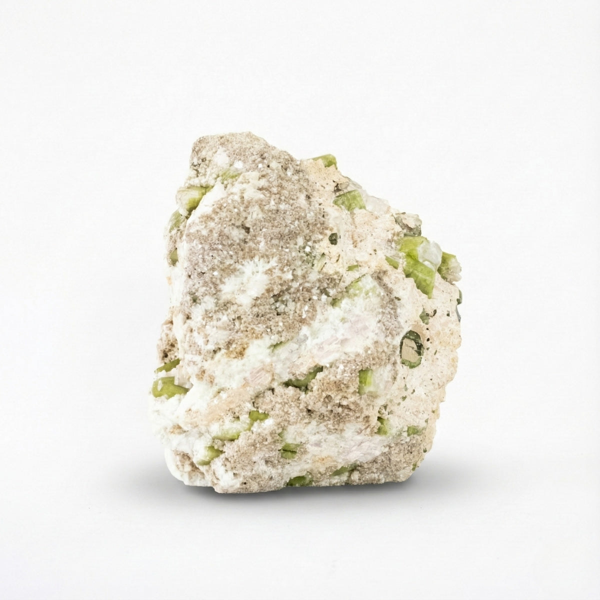 Turmalina Elbaíta ( Verde ) na Matriz com Inclusões de Mica Quartzo e Topázio Incolor Bruta 5,480 kg