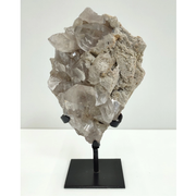 Drusa Quartzo De Cristal Com Inclusão / Xamã Na Base Metal Preto