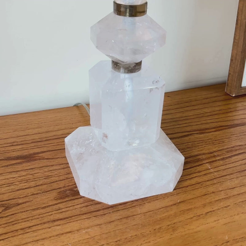 Abajur Grande em Cristal de Quartzo Extra Lapidado