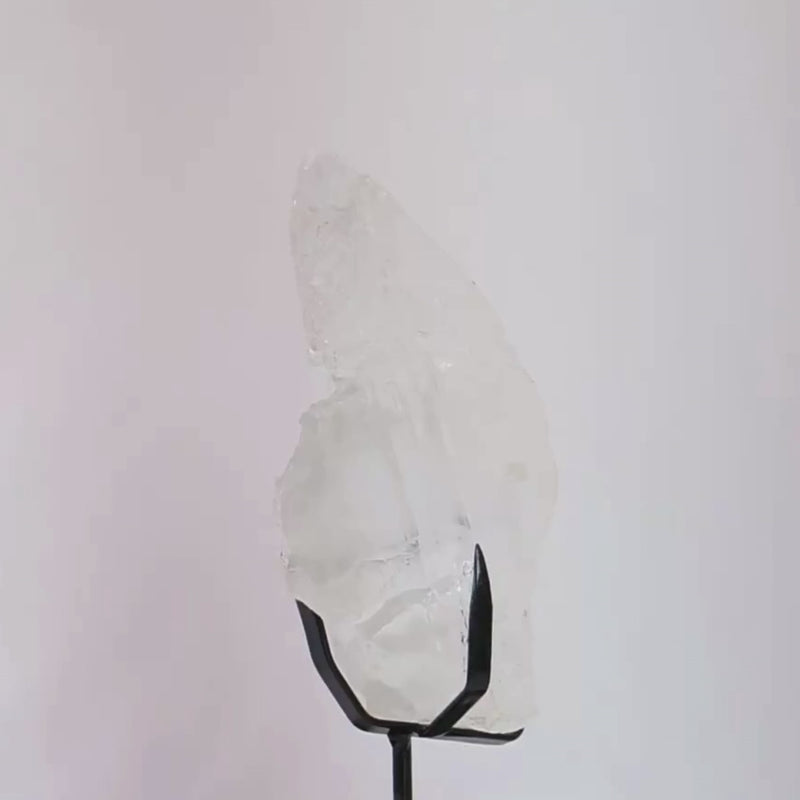 Pedra Gipsita Transparente Incolor Bruta Extra na Base Metal Preto ( Coleção ) 3,260 kg
